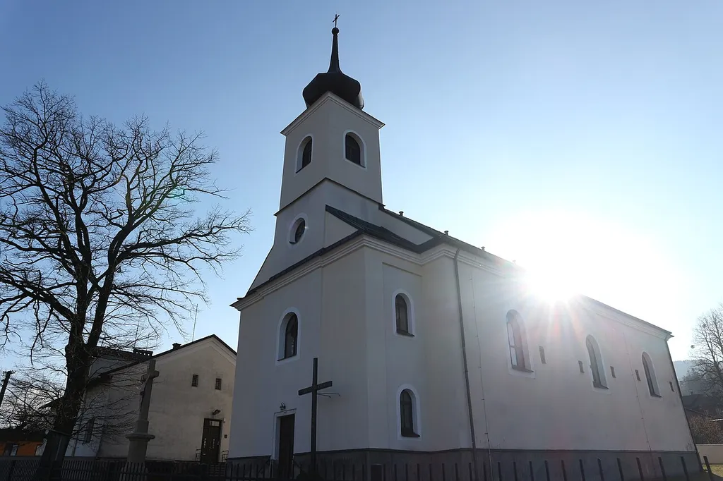 kościół od strony północnej