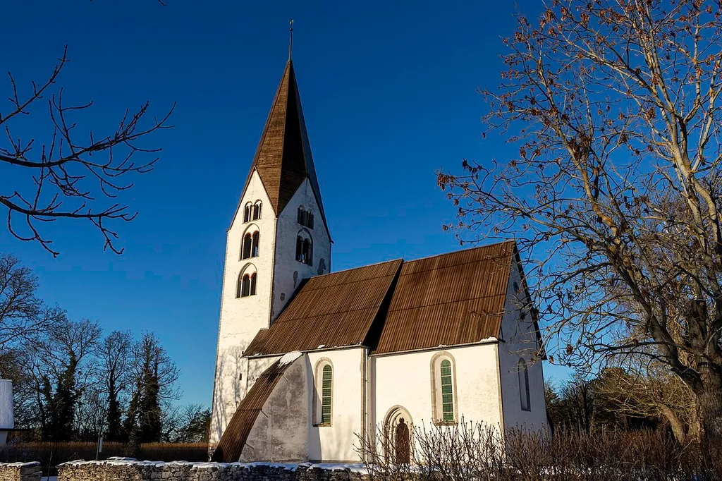 Igrexa medieval de Othem, Gotland.