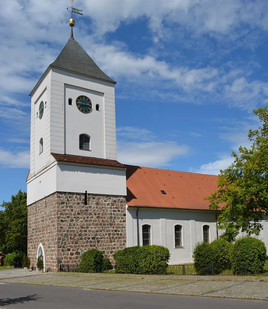 Denkmalgeschützte evangelische Stadtkirche in Rhinow, Landkreis Havelland, erbaut 1734-1745
