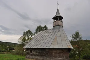 Wooden church in Strugureni, Bistrița-Năsăud