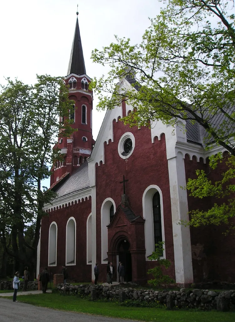 Halliste kirik
