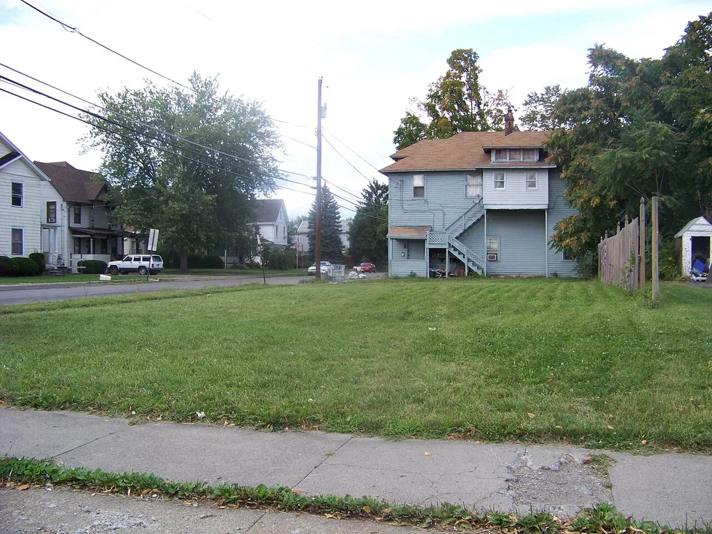 Empty lot at 351 Division St, Elmira, NY