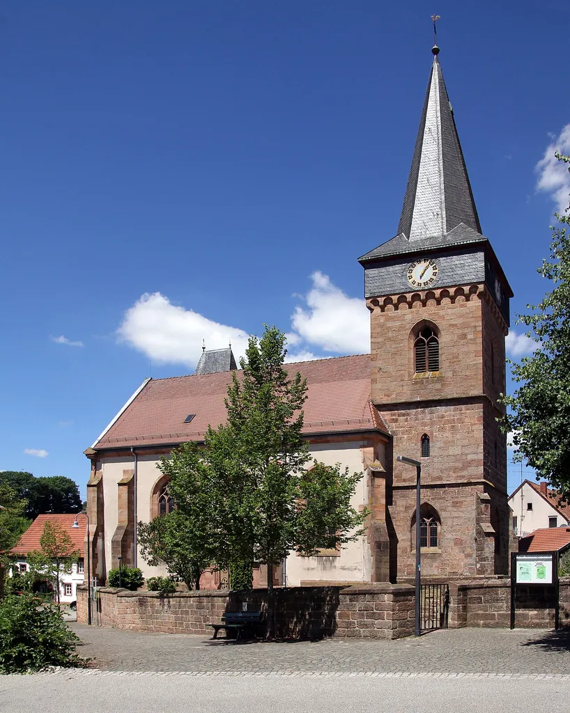 Protestant church in Wallhalben.