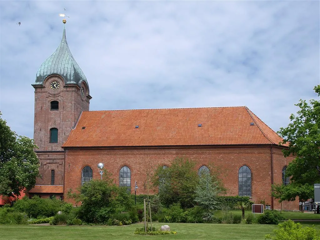 Hohenweststedt (Schleswig-Holstein, Germany), Peter-Paul's Church , photo 2009