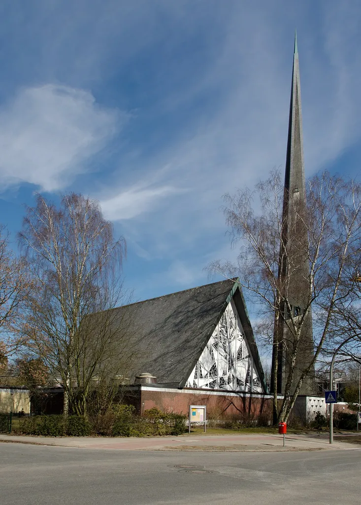 HH-Oldenfelde Bonhoeffer-Kirche von Südwest