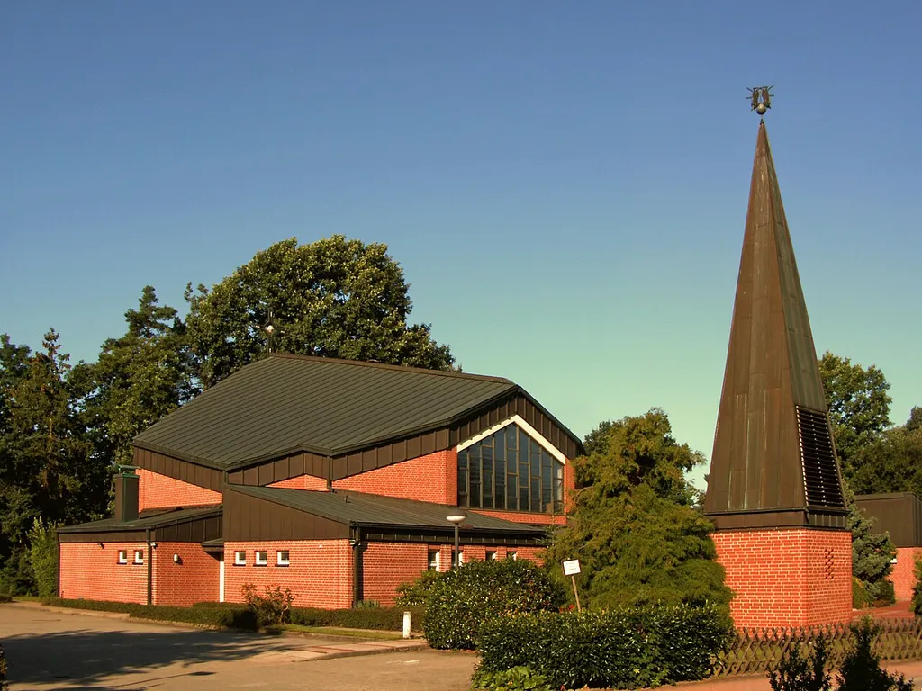 Neue katholische Kirche Heilige Schutzengel in Hambühren, Landkreis Celle