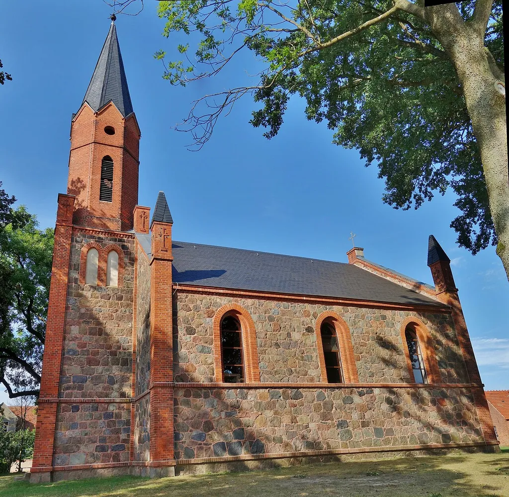 South-south-eastern view of church in Brügge, Halenbeck-Rohlsdorf municipality, Prignitz district, Brandenburg state, Germany