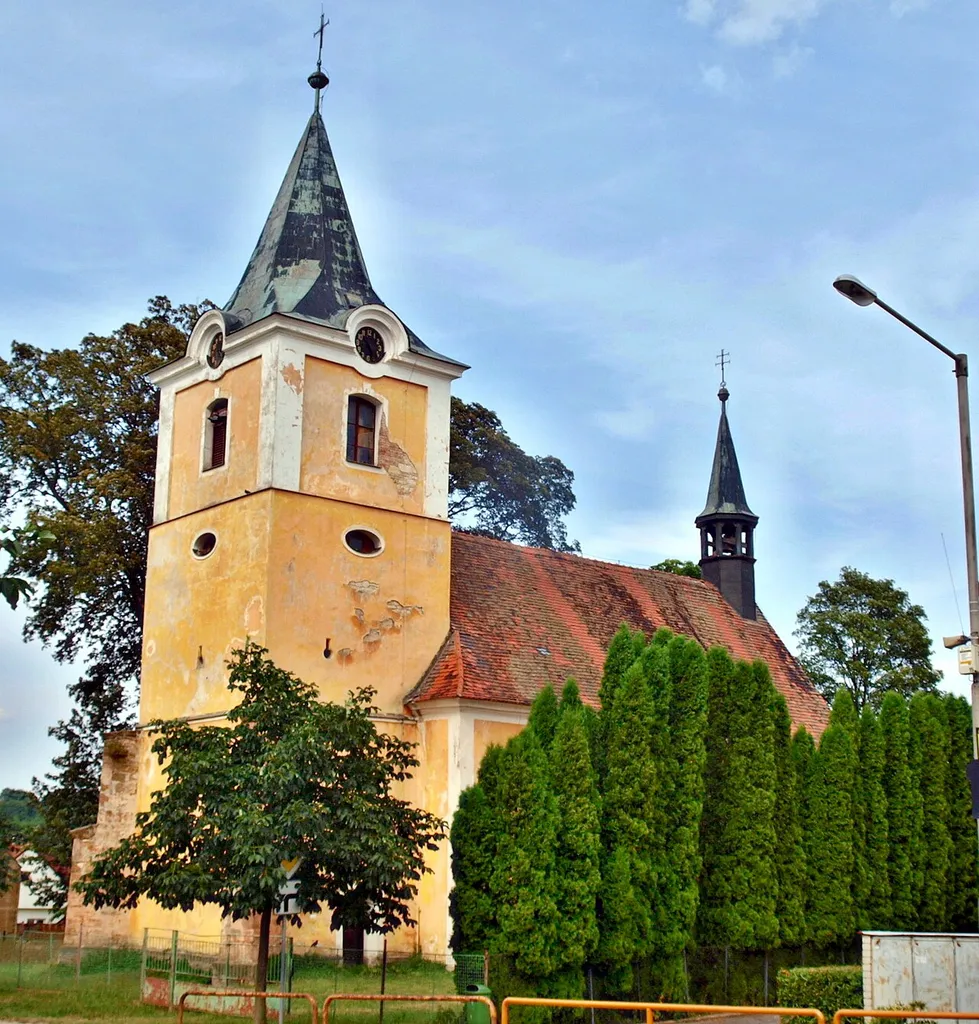 Řevničov, kostel sv. Petra a Pavla