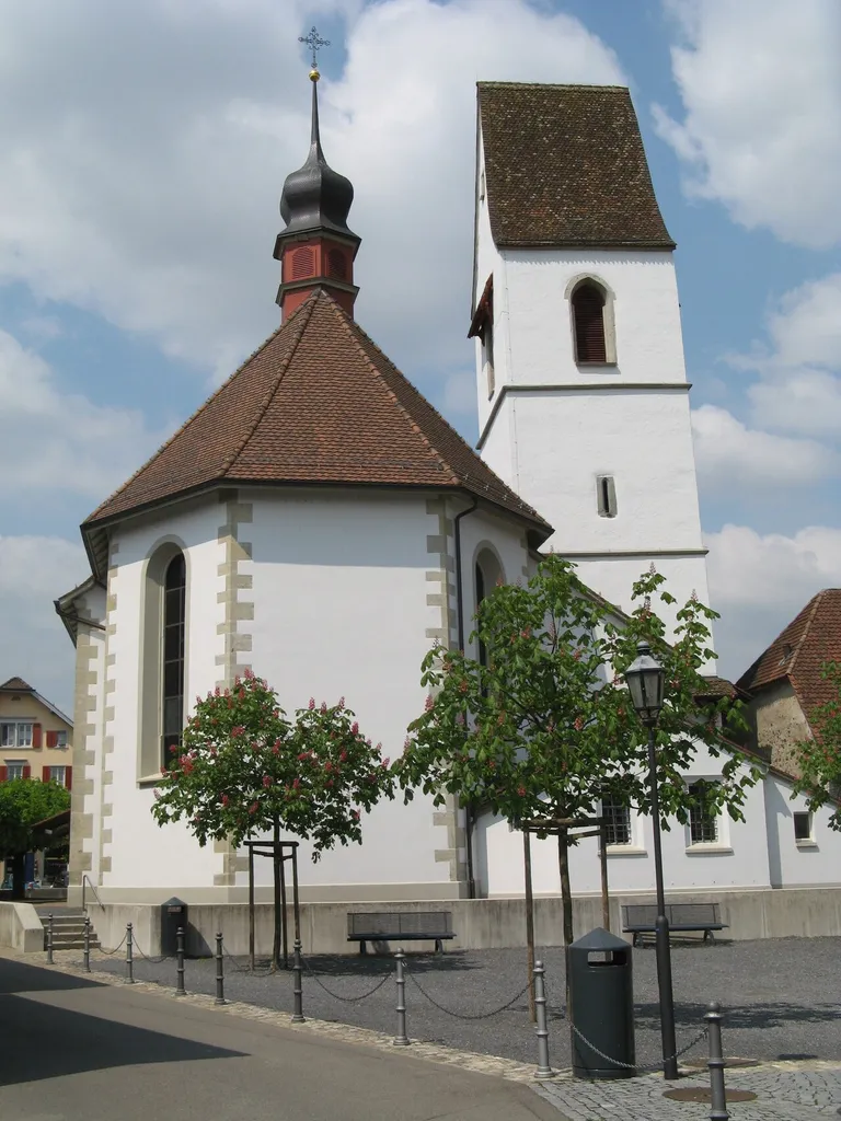 Stadtkirche Mellingen, Rückseite mit Chor und Kirchturm