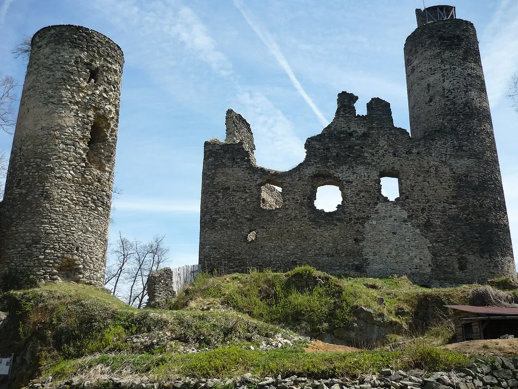 Hrad Kostomlaty pod Milesovkou