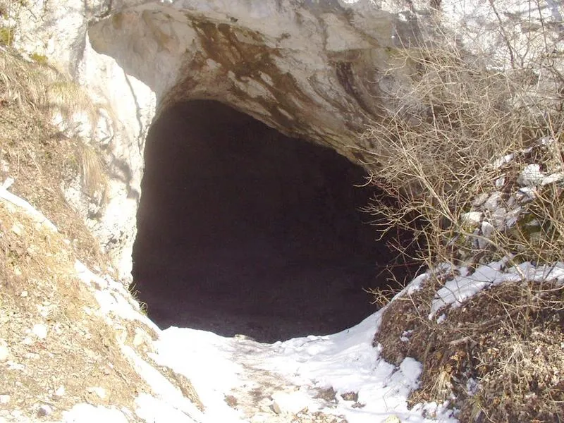Szeleta Cave