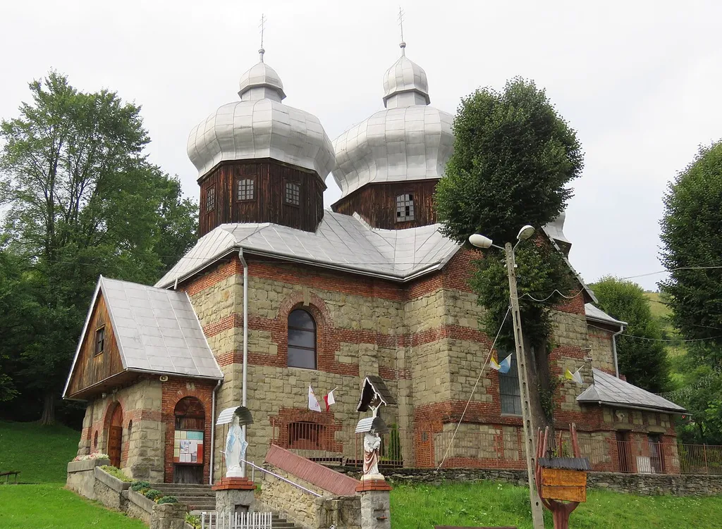 Żegiestów - dawna cerkiew greckokatolicka pw. św. Michała, obecnie rzymskokatolicki kościół parafialny pw. św. Anny, 1917-1925