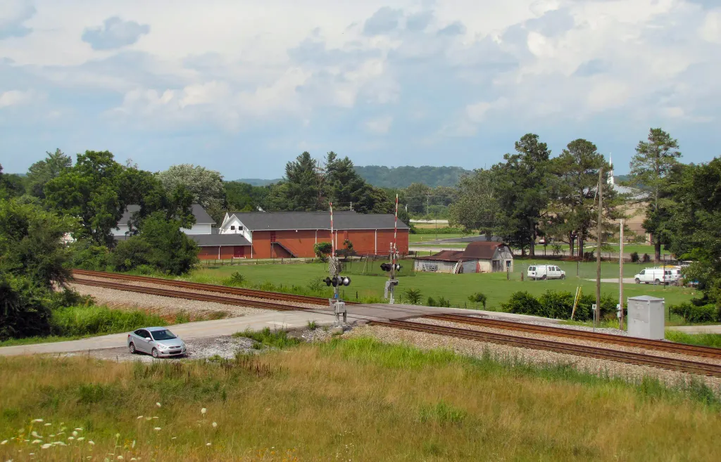 The community of Sale Creek in Hamilton County, Tennessee, United States. Reavley Road crosses the Norfolk Southern tracks below.