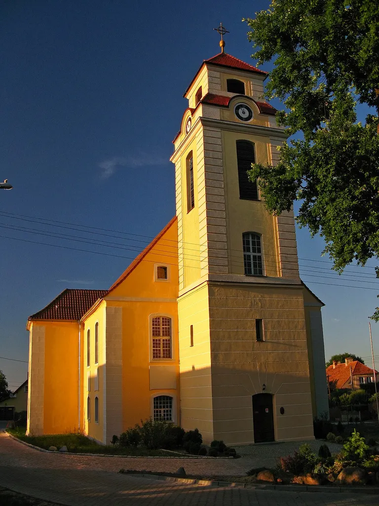 Przytok - kościół p.w. Wniebowzięcia NMP (klasycystyczny z XVIII wieku, zabytek nr rejestr. 523)