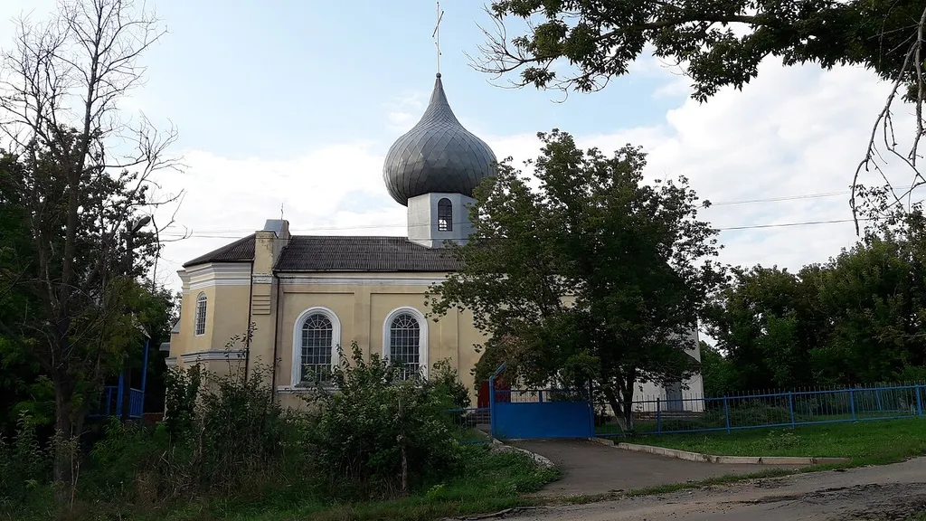 Південний вхід до храму