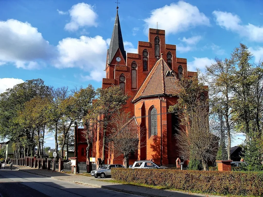 Kościół Narodzenia Najświętszej Maryi Panny w Łęgu.