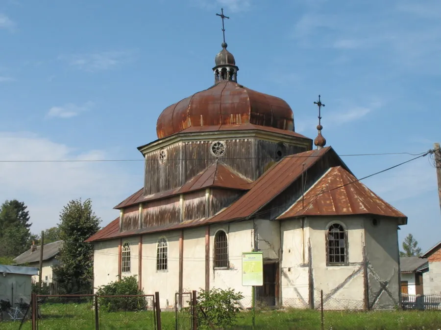 Wielkie Oczy (Poland), Greek Catholic churchCerkiew greckokatolicka pw. św. Mikołaja Cudotwórcy z 1925 r.