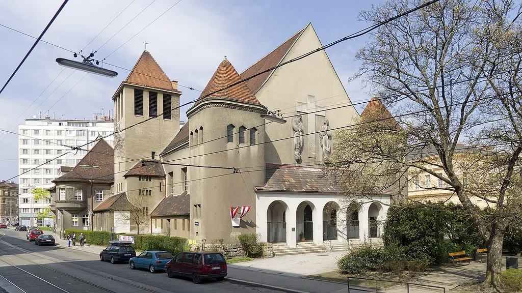 Church de:Verklärungskirche (Wien) in Vienna Leopoldstadt This media shows the protected monument with ObjektID 4486 in Austria. (Commons, de, Wikidata)