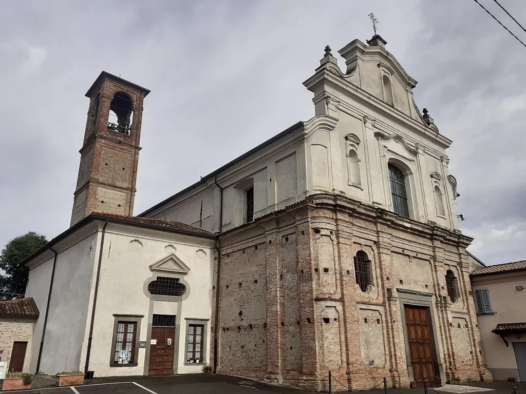 Antica pieve di San Vittore. Edificio religioso che si trova a Calcio, paese in provincia di Bergamo.