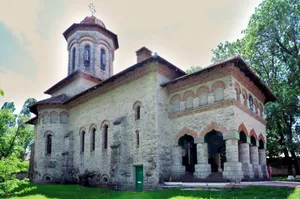 Holy Trinity church in Cuhureștii de Sus, Florești