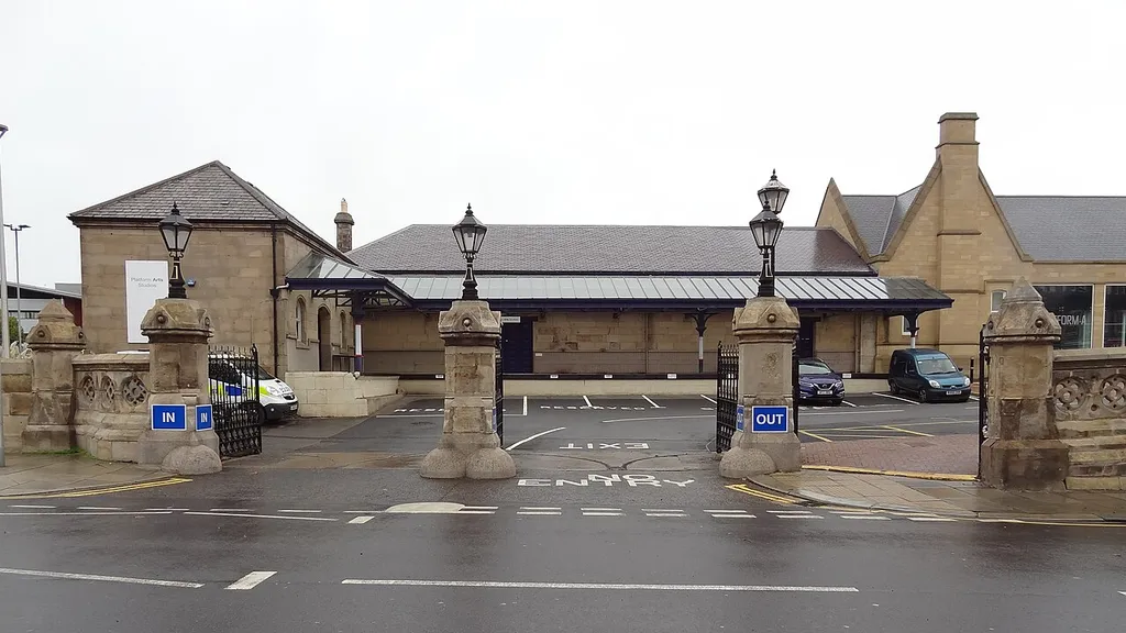 Gates, Gatepiers And Boundary/Retaining Walls To Railway Station Forecourt, Including Commercial Premises