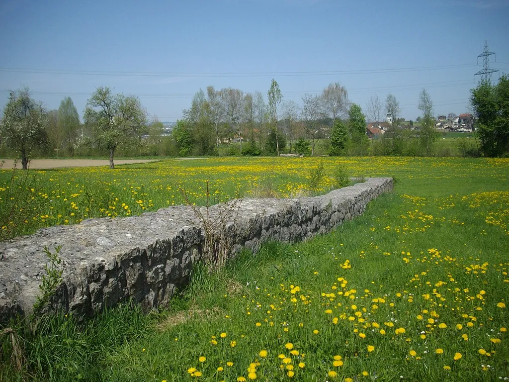 Konservierte Reste der Stadmauern