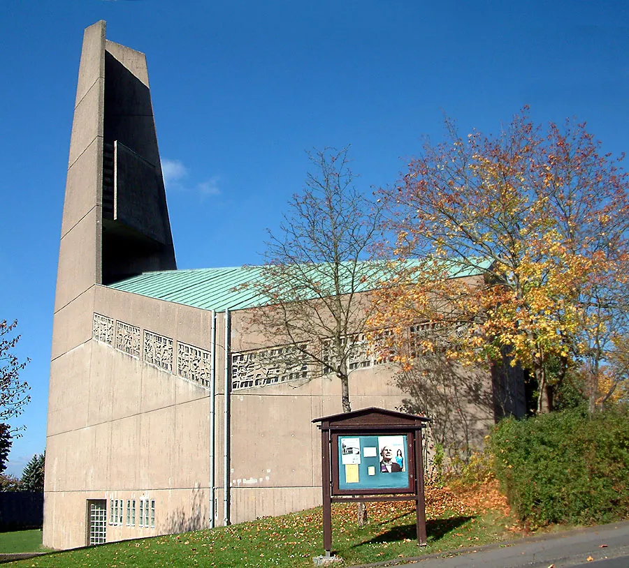 "Christuskirche" am Siegener Giersberg (Seitenansicht)