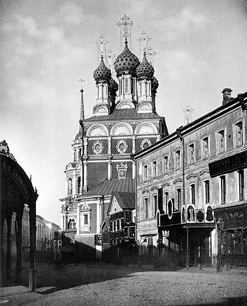 St Nicholas Church on the Ilyinka (1680-89), informally known as the Great Cross, is a landmark in the history of Russian architecture. Photo was taken in 1882; the church was blown up in 1933.