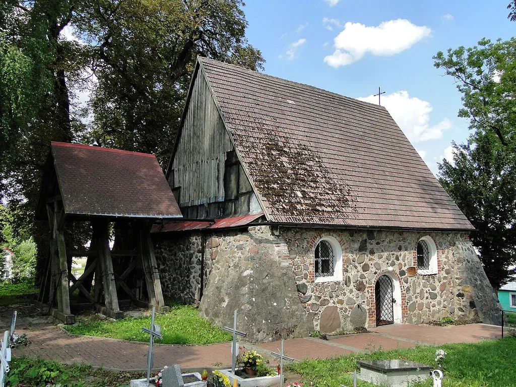 Kościół w Dobieszewie