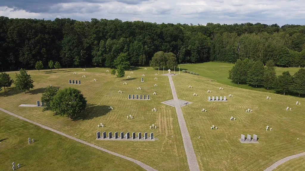 Neumark (Stare Czarnowo) German Military Cemetery