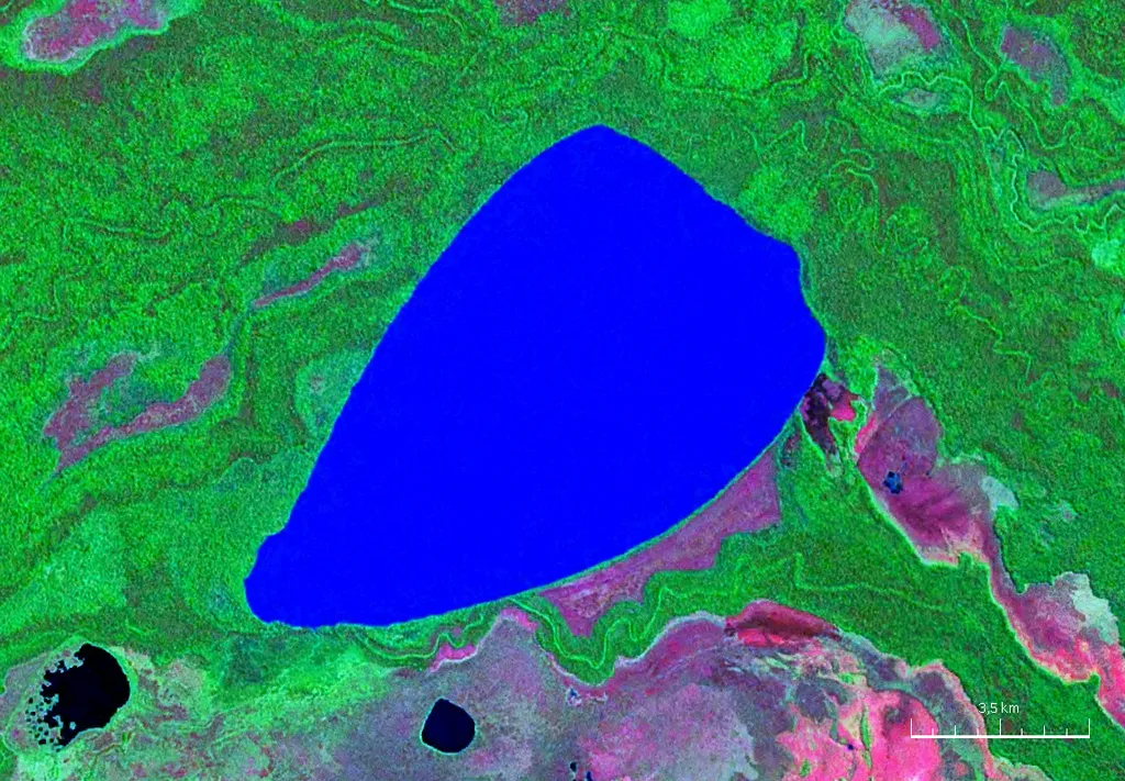 Nuevo Mundo Lake