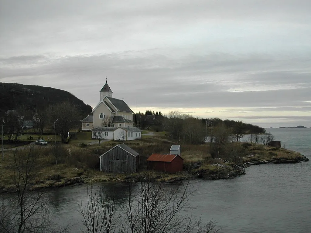 Leiranger kirke. Foto: Eva Smådahl. Fra Riksantikvarens Kulturminnesøk.