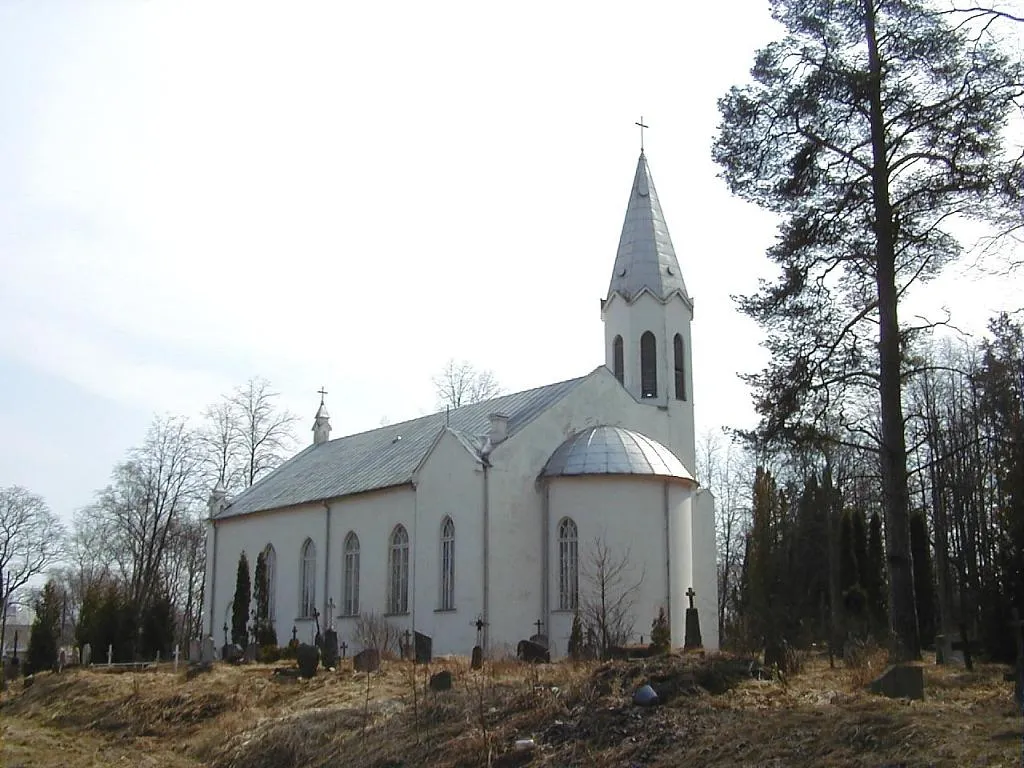 Vanagu baznīca 2001-04-08