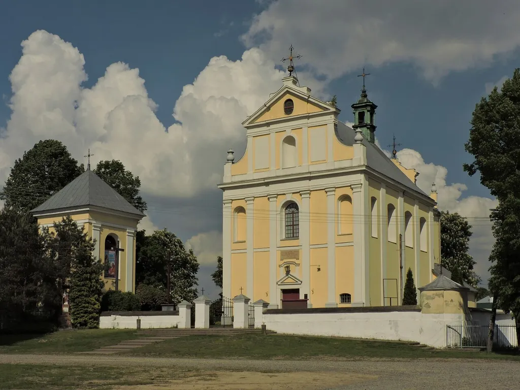Drwalew, kościół par. pw. św. św. Piotra i Pawła, 1768-1774