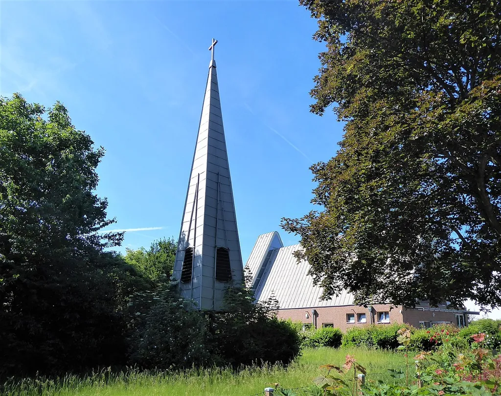 Lukaskirche (Stürzelberg)