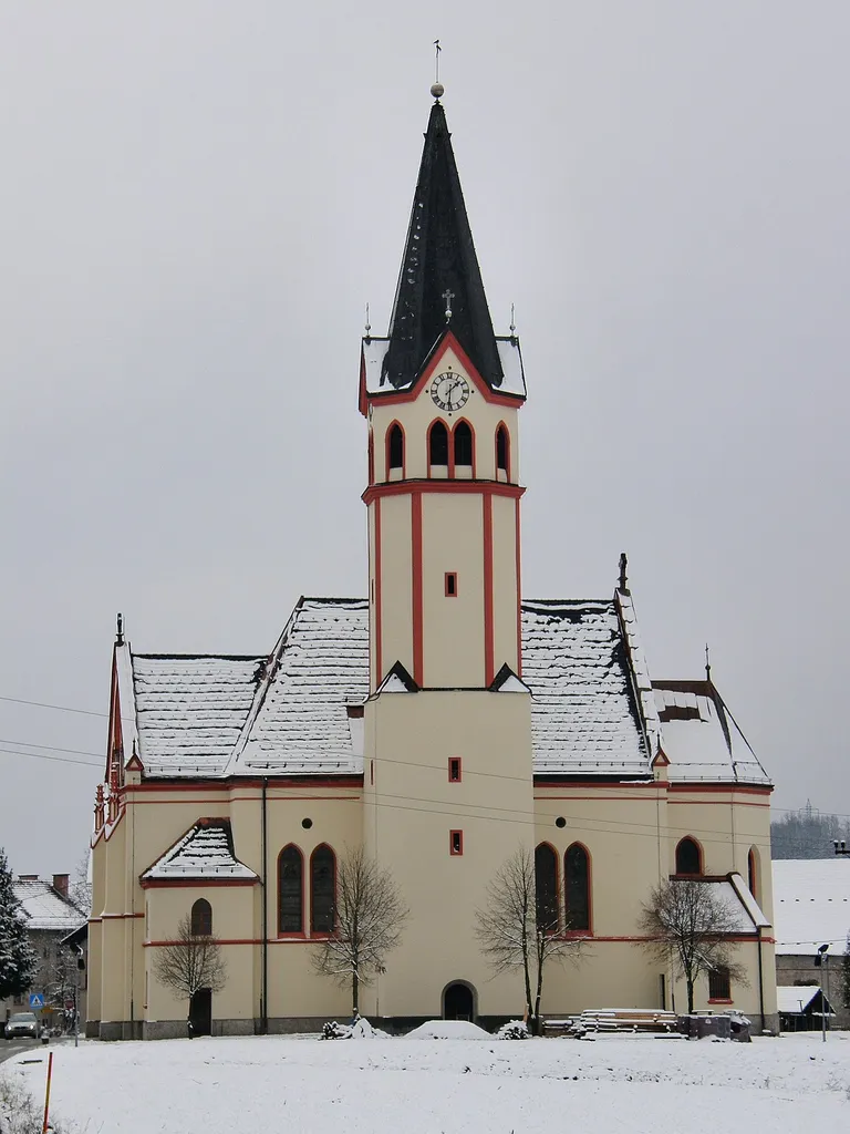 Cerkev sv. Kancijana v Mirni Peči.