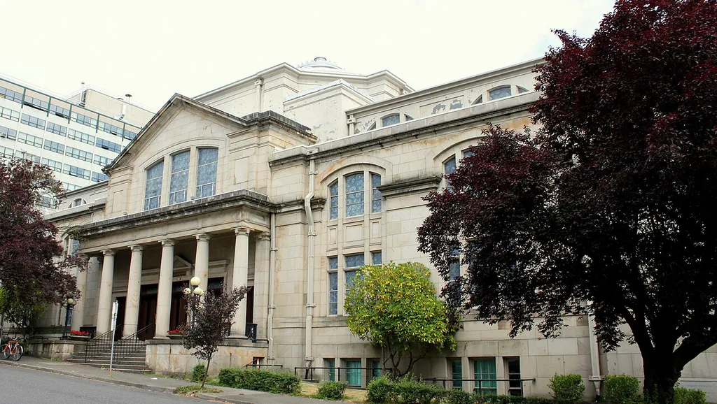 w:First Church of Christ, Scientist (Portland, Oregon), aka the Northwest Neighborhood Cultural Center in w:Portland, Oregon.