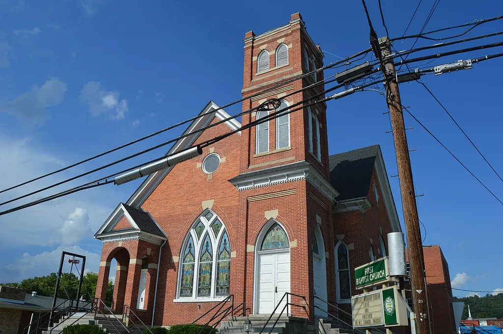 Front and southeastern side of First Baptist Church, located at 337 S. Lexington Avenue in Covington, Virginia, United States. Built in 1911, it is listed on the National Register of Historic Places.