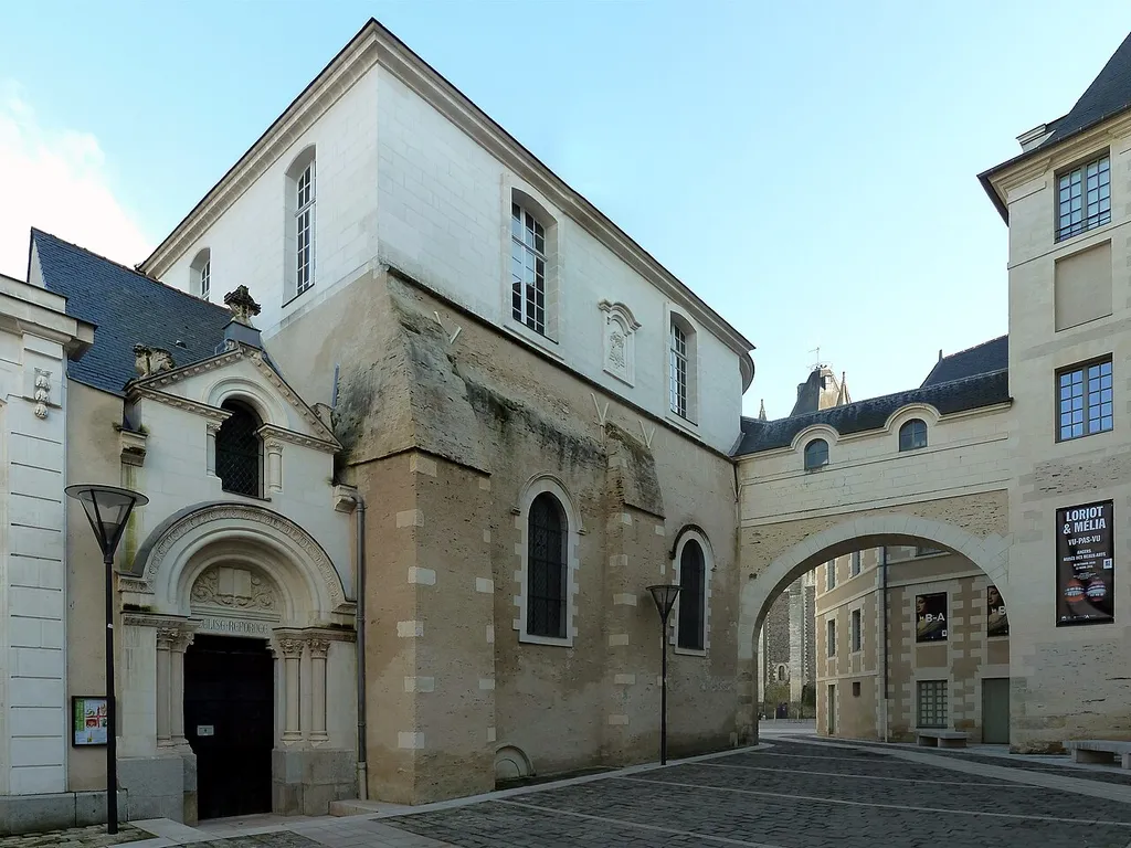 Protestant church, 9 rue du Musée, in Angers, Maine-et-Loire, Pays de la Loire, France. This was before the chapel of the Saint-Eloi priory, or Saint-Gilles-du Verger priory, then the chapel of the small seminar (linked to the great seminar with the loggia visible at the right), and since 1849 the Protestant church.