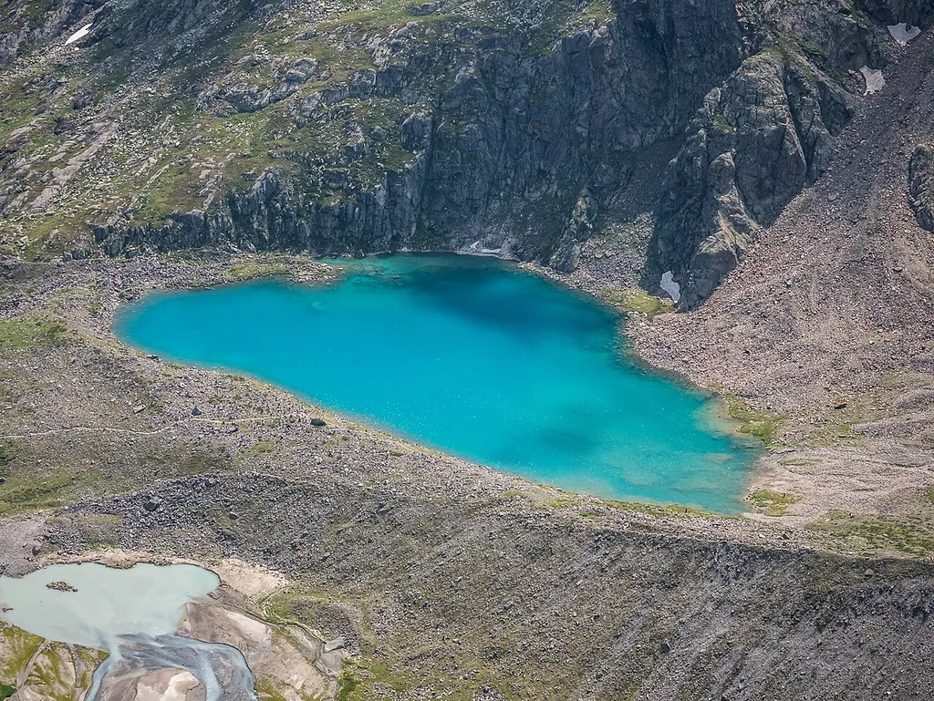 Blaue Lacke