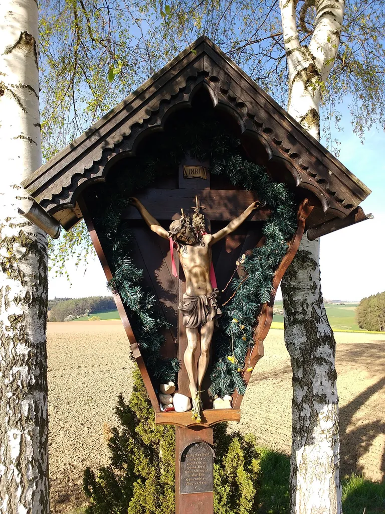 Wegkreuz östlicher der Wieskirche (Freising)