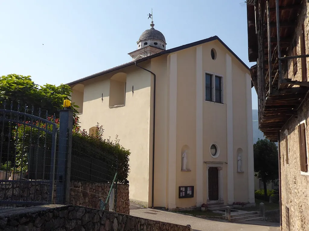 Crosano (Brentonico, Trentino, Italy), Saint Zeno church