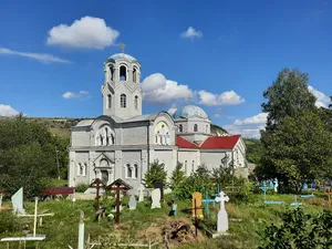 Church in Unguri
