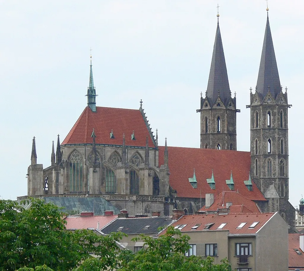 Kostel sv. Bartoloměje v Kolíně, oříznutá verze.