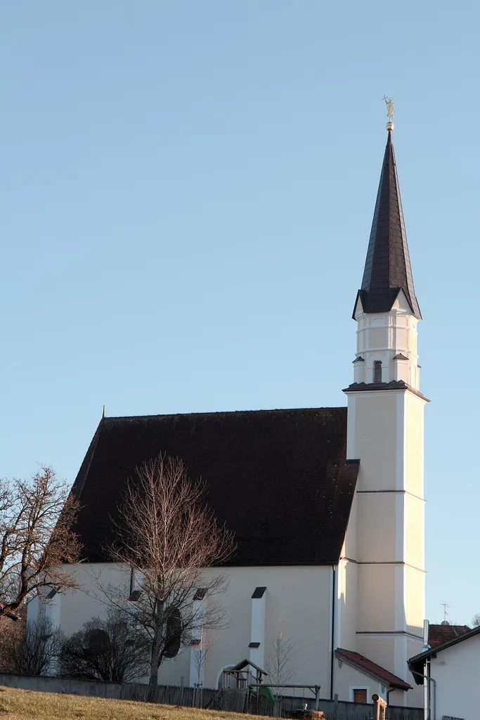 Feldkirchen bei Mattighofen (Bezirk Braunau am Inn, Oberösterreich): Kath. Filialkirche, Wallfahrtskirche Unsere liebe Frau vom guten Rat und Friedhof