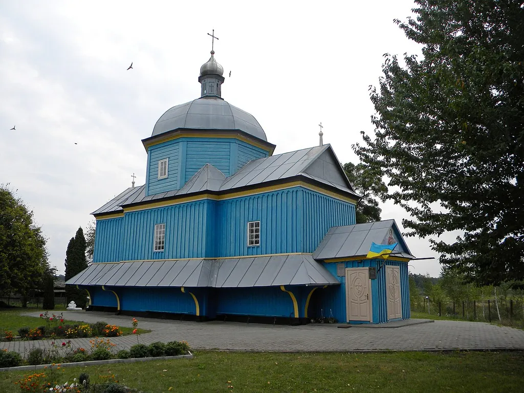 Георгіївська церква, Кутрів, на південній околиці села, біля річки