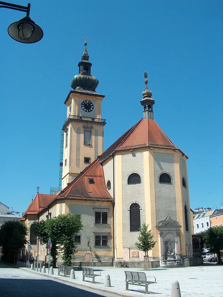 Stadtpfarrkirche in Linz, Austria