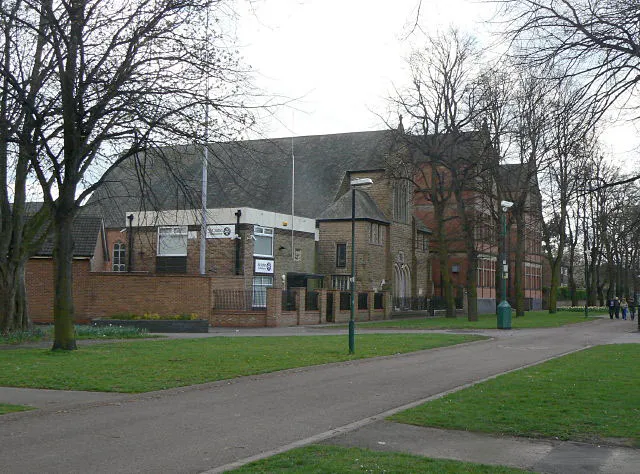 Queens Walk The three buildings are a St John Ambulance offices, the Pilgrim Church and the Queens Walk Community Centre (formerly a school)