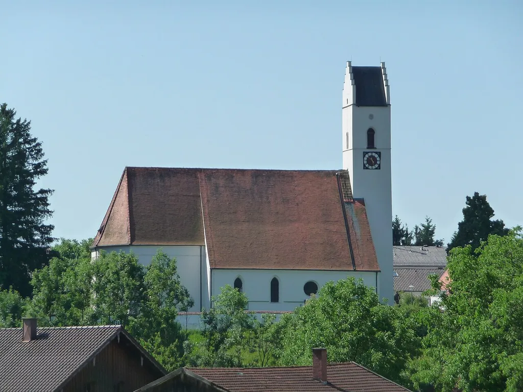 Die Pfarrkirche St. Peter und Paul in Winhöring