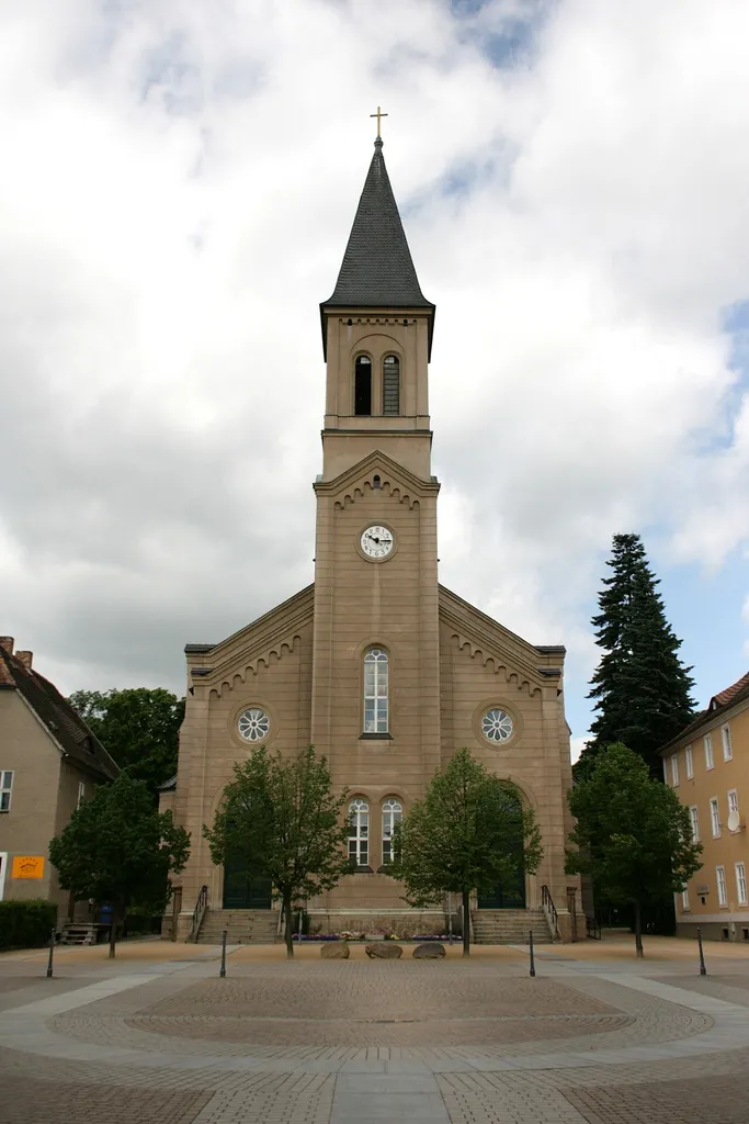 Kirche der Brüdergemeinde, Zinzendorfplatz in Niesky